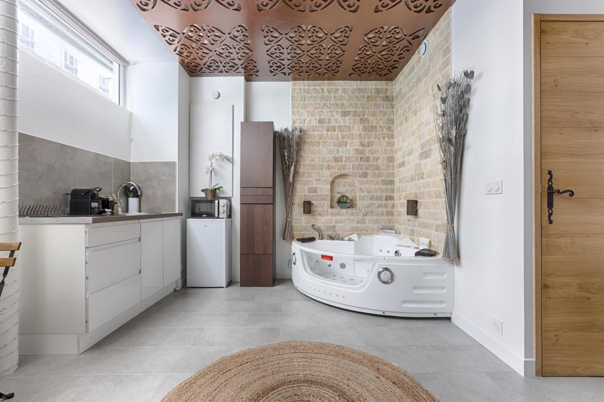 Mykeypers - Lovely Studio With Jacuzzi ปารีส ภายนอก รูปภาพ