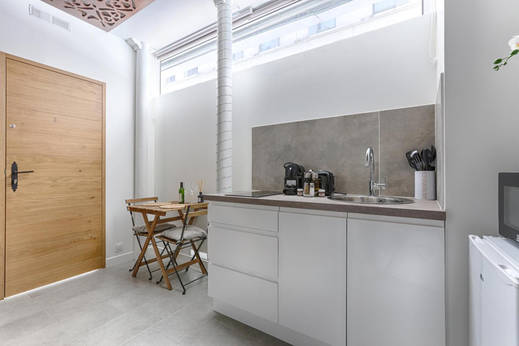Mykeypers - Lovely Studio With Jacuzzi ปารีส ภายนอก รูปภาพ