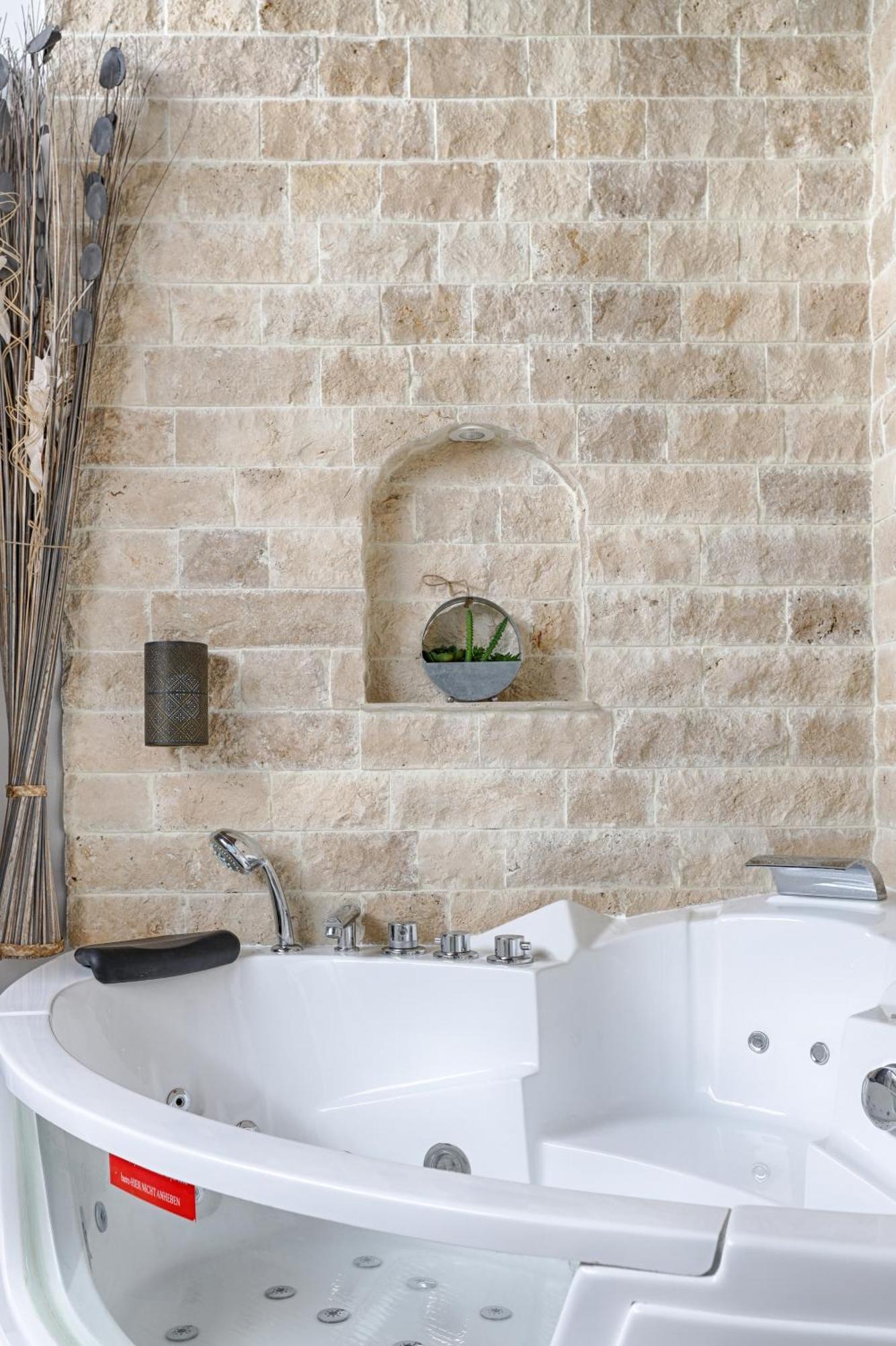 Mykeypers - Lovely Studio With Jacuzzi ปารีส ภายนอก รูปภาพ